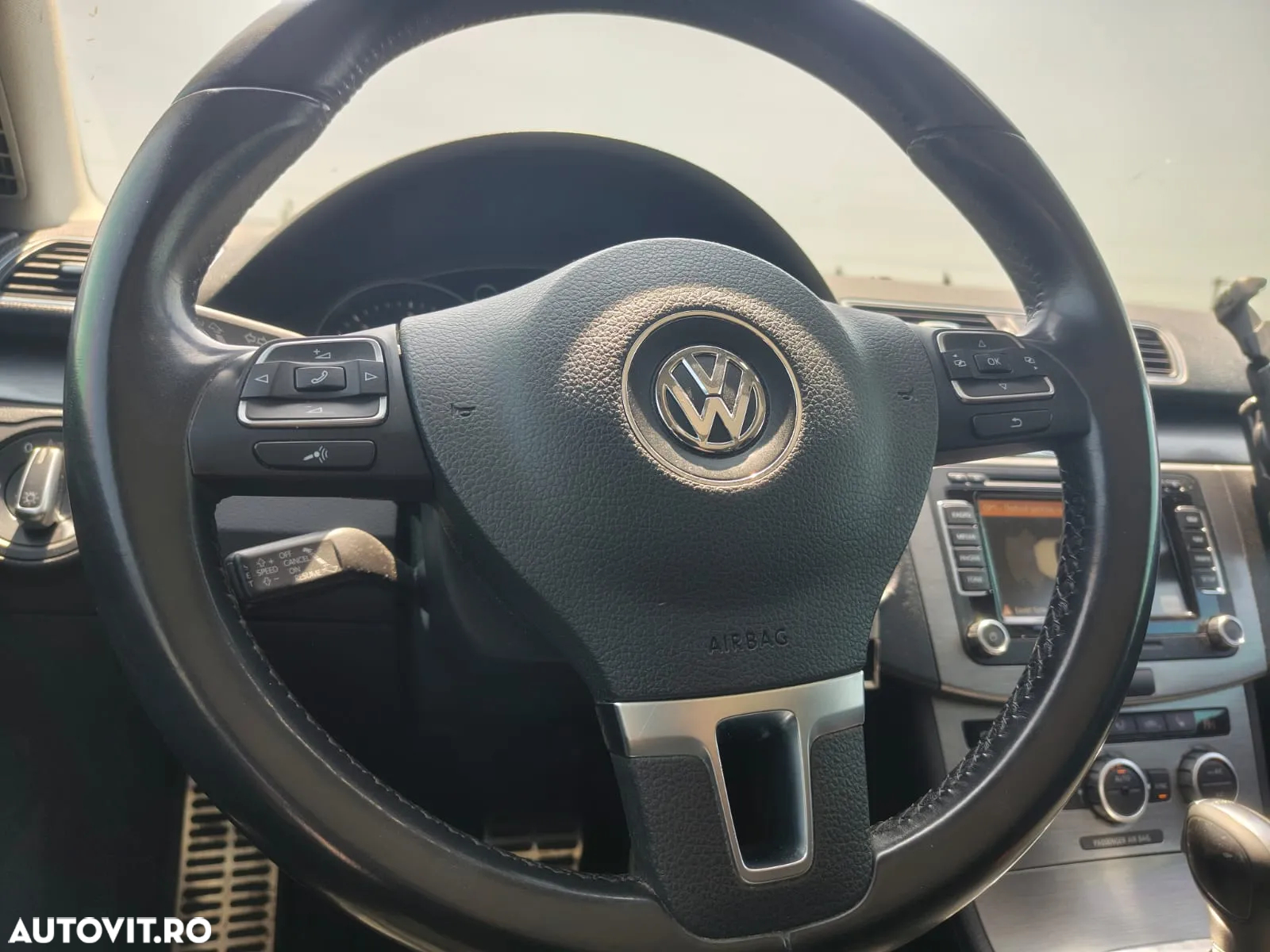 Volkswagen Passat Variant 2.0 Blue TDI DSG SCR Highline - 13