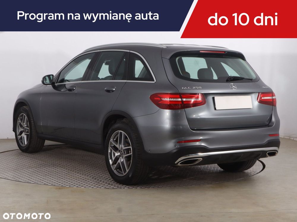 Mercedes-Benz Glc 2018 photo 5