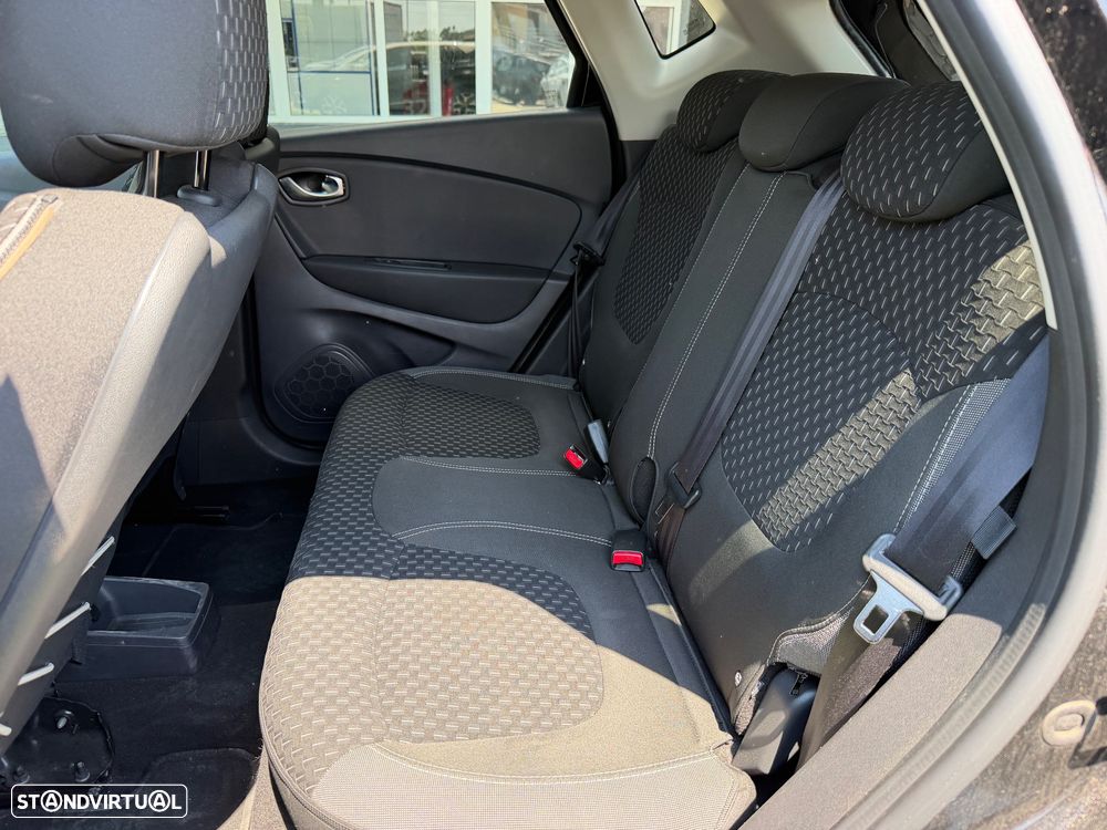 Renault Captur 0.9 TCE Exclusive - 15