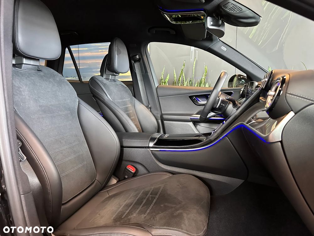 Mercedes-Benz GLC - 15