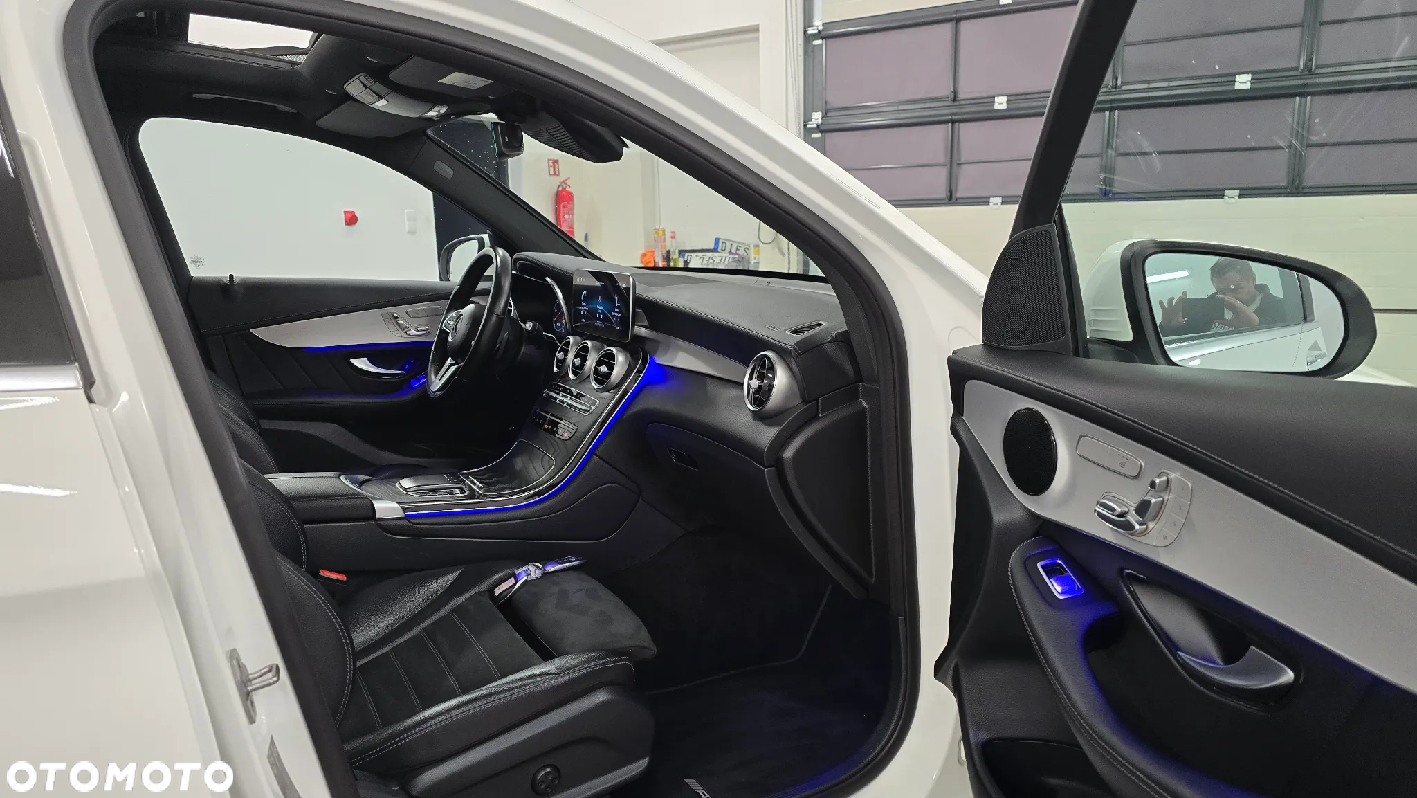 Mercedes-Benz GLC 300 de 4Matic 9G-TRONIC AMG Line Plus - 8