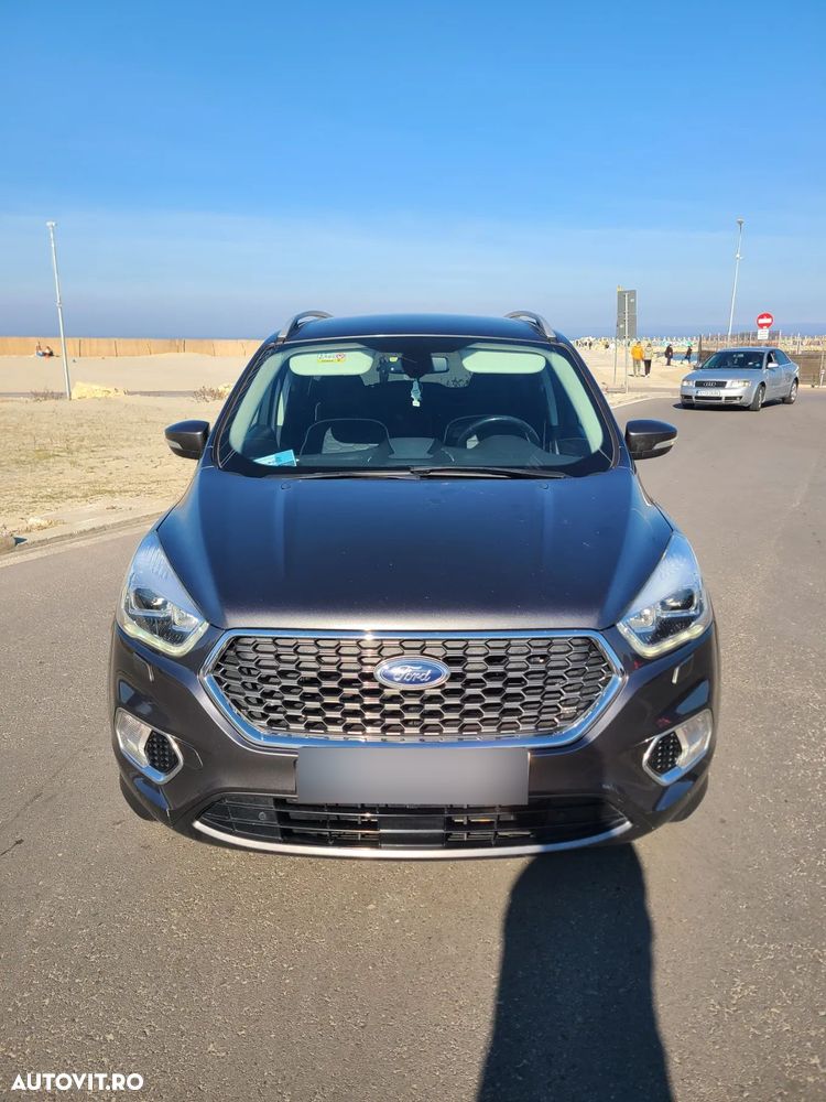 Ford Kuga 2.0 TDCi 4WD Powershift Vignale - 2