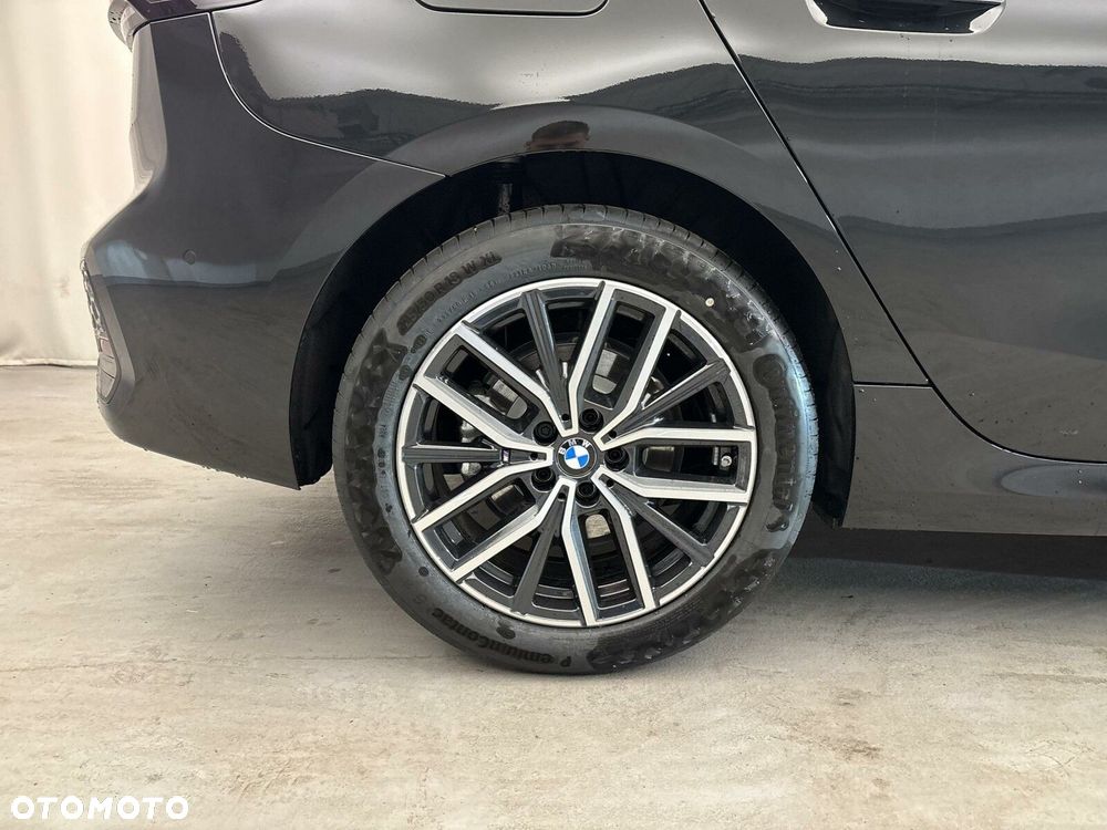 BMW Seria 2 218d M Sport sport - 9