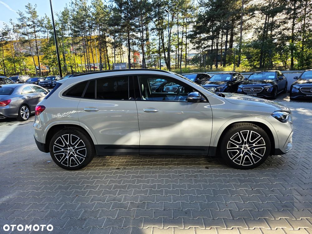 Mercedes-Benz GLA 200 AMG Line - 5