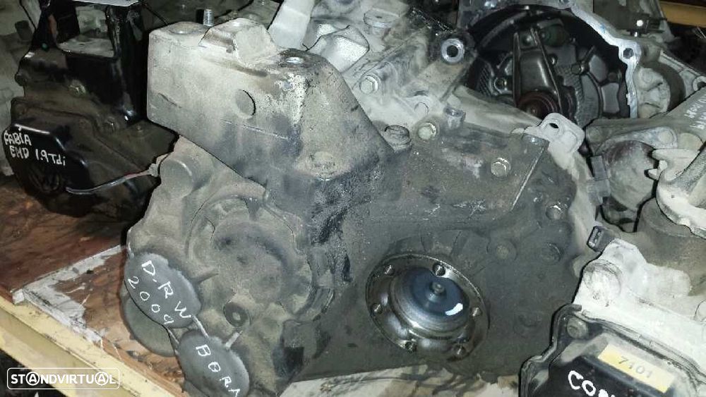 CAIXA VELOCIDADES VOLKSWAGEN BORA 2000 -DRW - 8