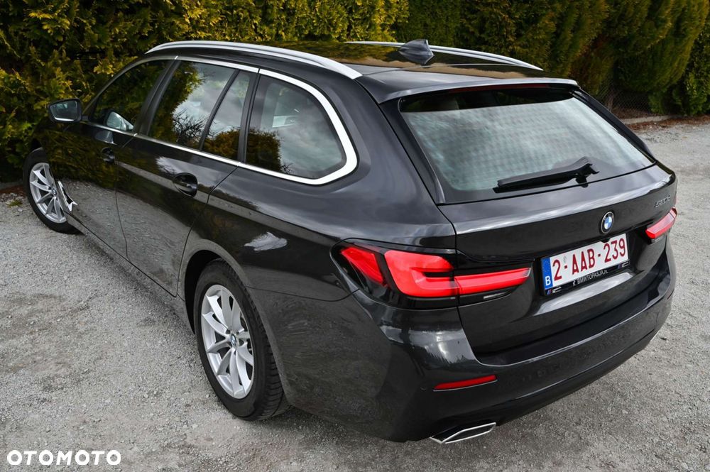 BMW Seria 5 - 28