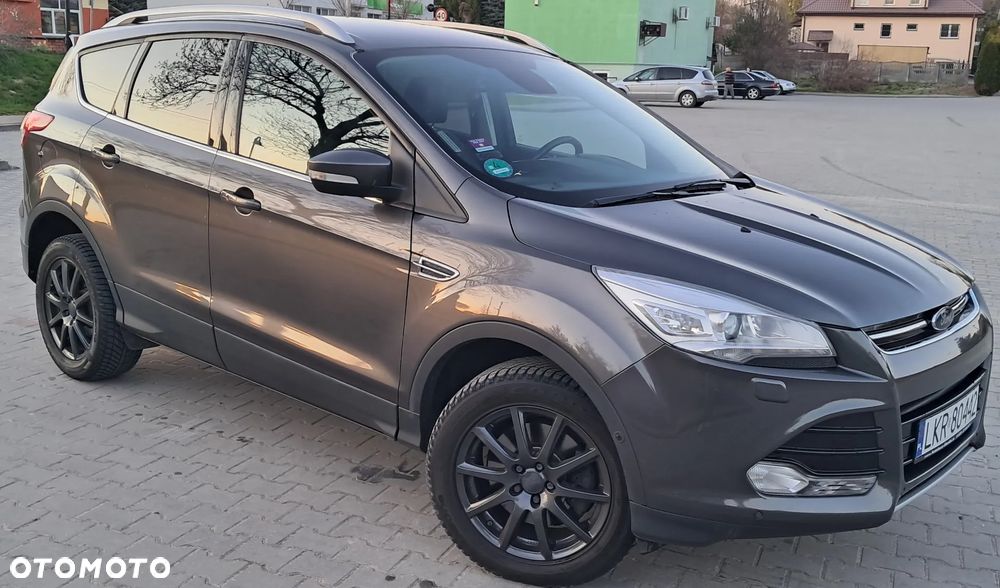 Ford Kuga 2.0 TDCi AWD Titanium - 4