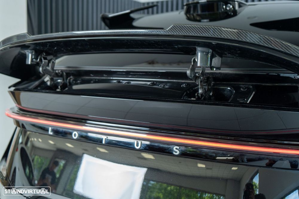 Lotus Eletre 900 Sport Carbon - 57