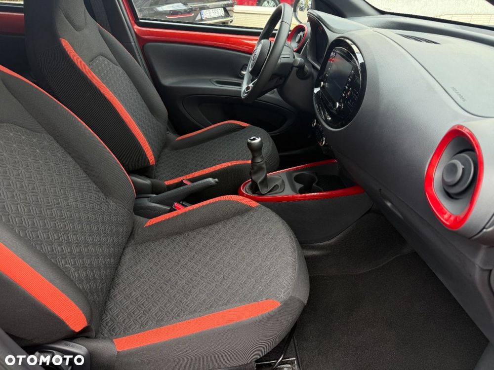 Toyota Aygo X 1.0 VVT-i Selection X-treme - 29