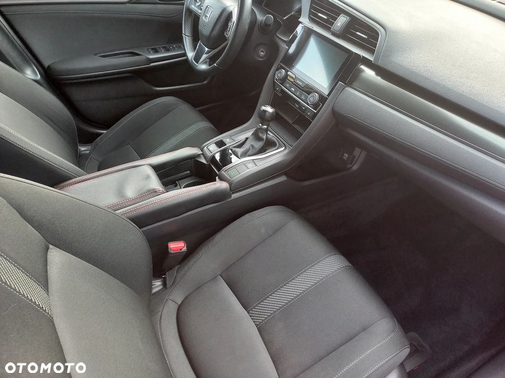 Honda Civic 1.0 T Dynamic (Navi) - 23