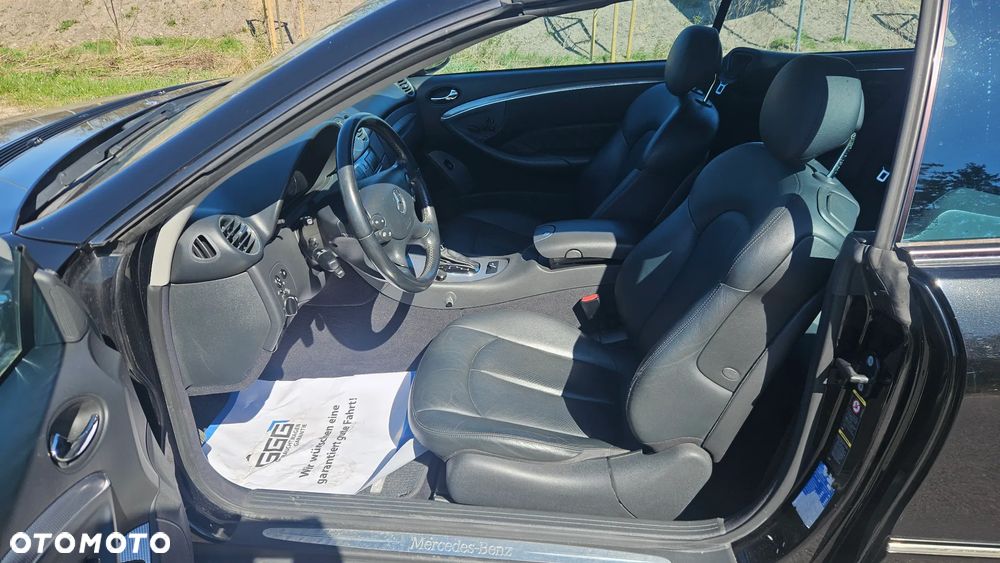 Mercedes-Benz CLK 320 - 17