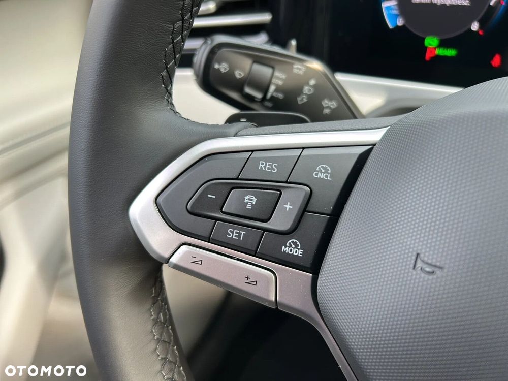 Volkswagen Passat Variant - 13