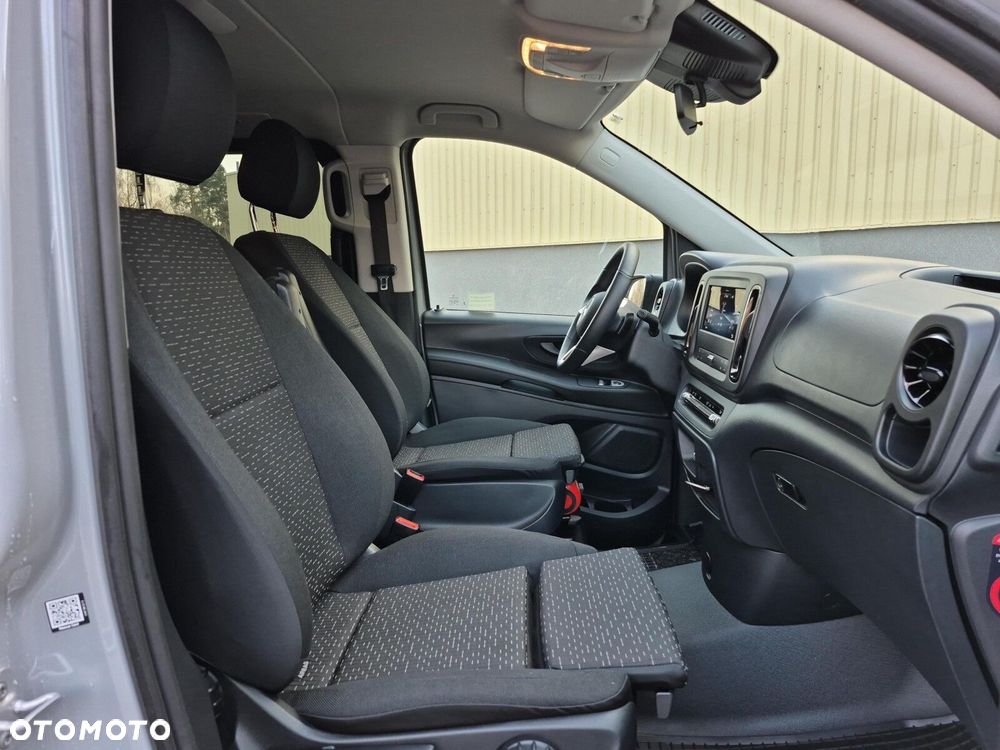 Mercedes-Benz Vito - 22