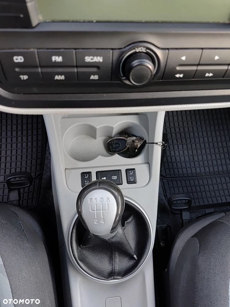 Skoda Fabia 1.4 16V STYLE Edition - 12