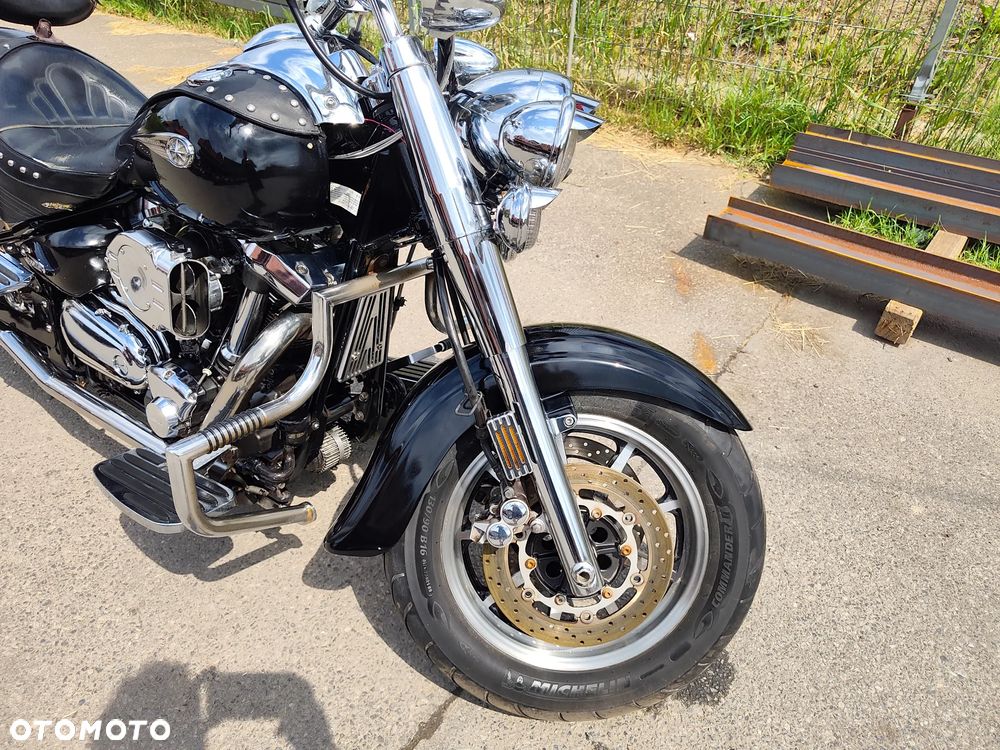 Yamaha Road Star - 7