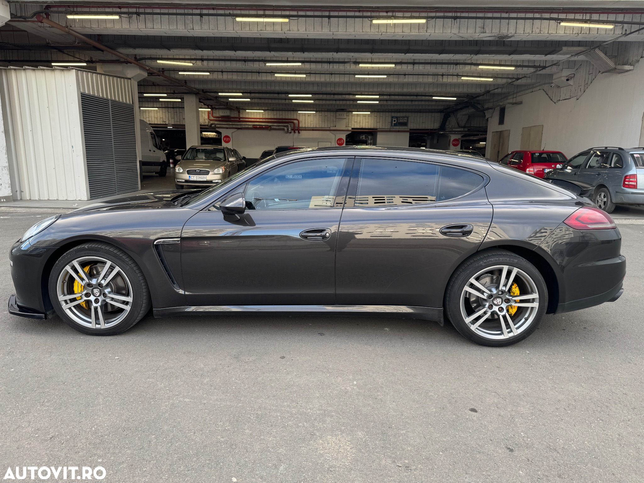 Porsche Panamera 3.0 PDK 4S - 12