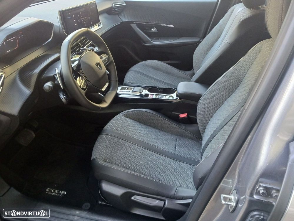 Peugeot 2008 1.2 Hybrid Allure e-DCS6 - 28