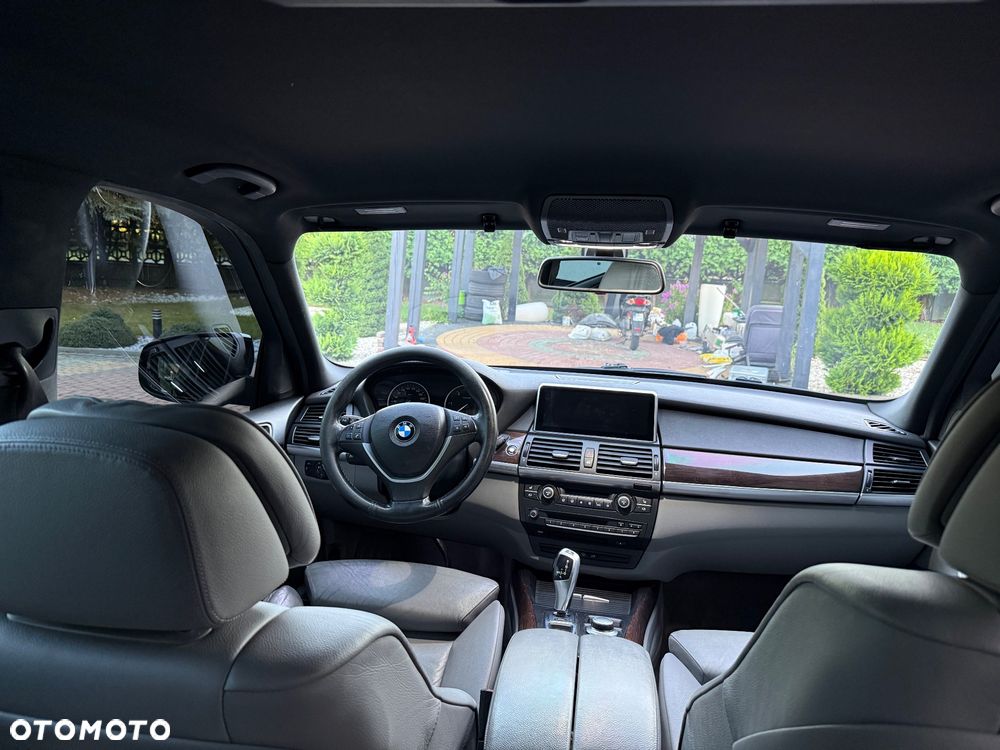 BMW X5 3.0sd xDrive - 12
