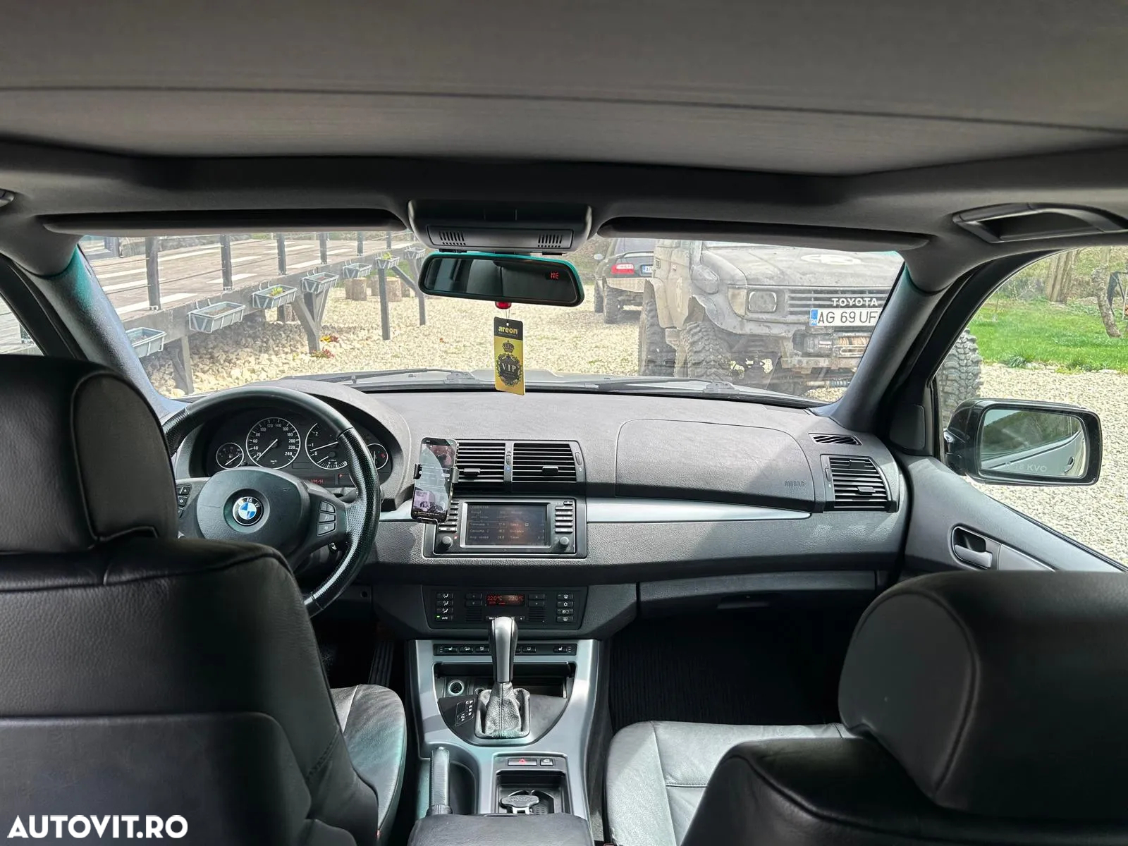 BMW X5 4.4i Aut. - 6