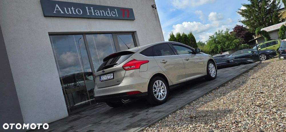 Ford Focus 1.5 EcoBoost Titanium ASS - 10