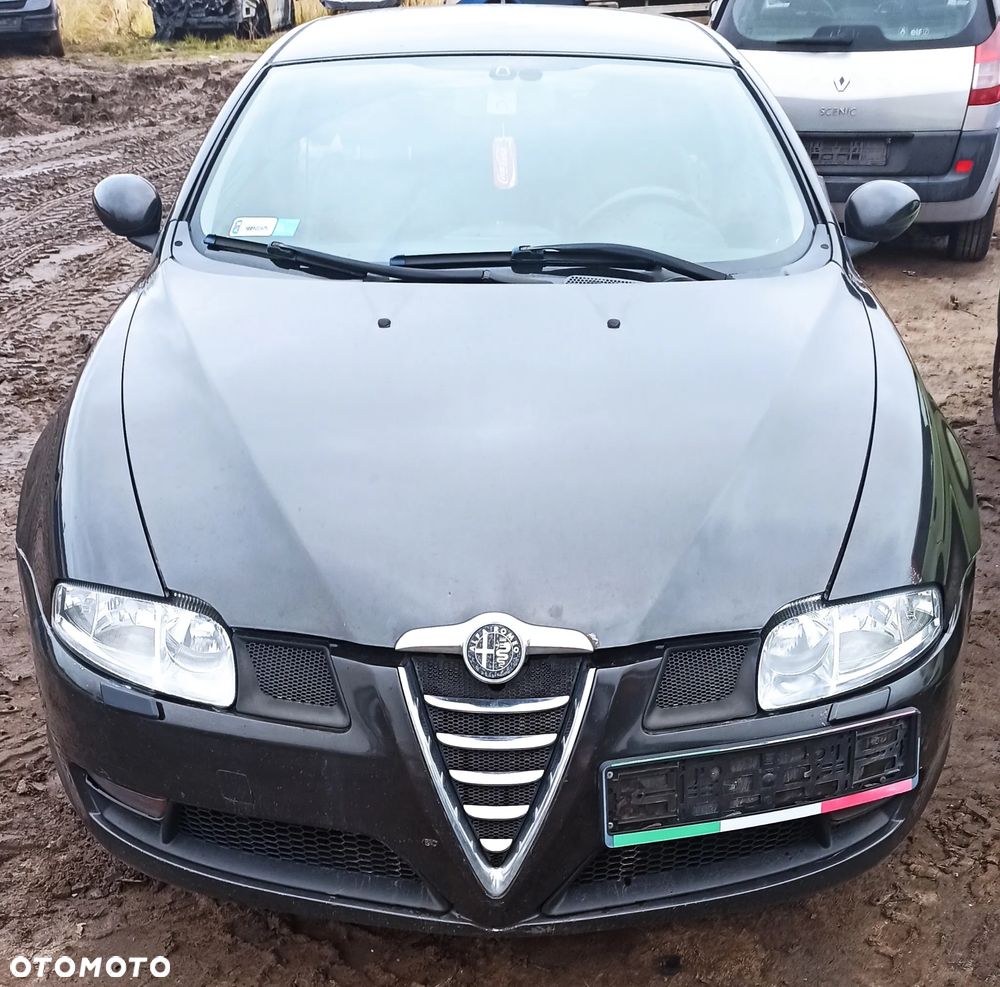 ALFA ROMEO GT - 2