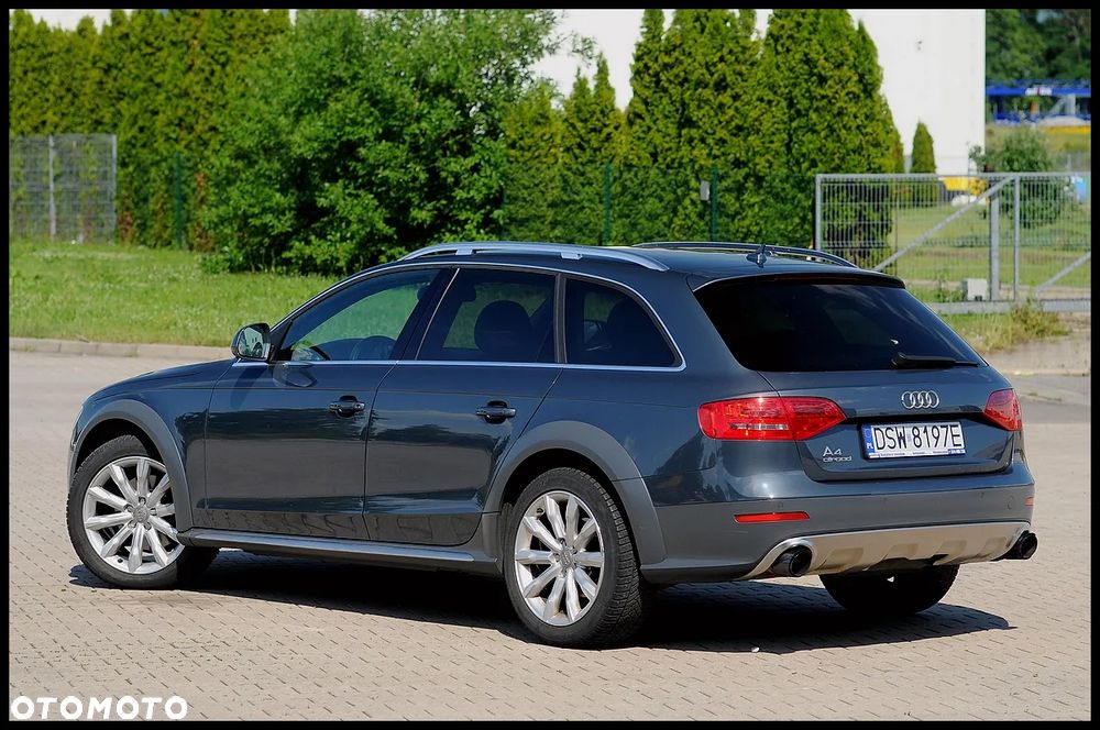 Audi A4 Allroad - 18