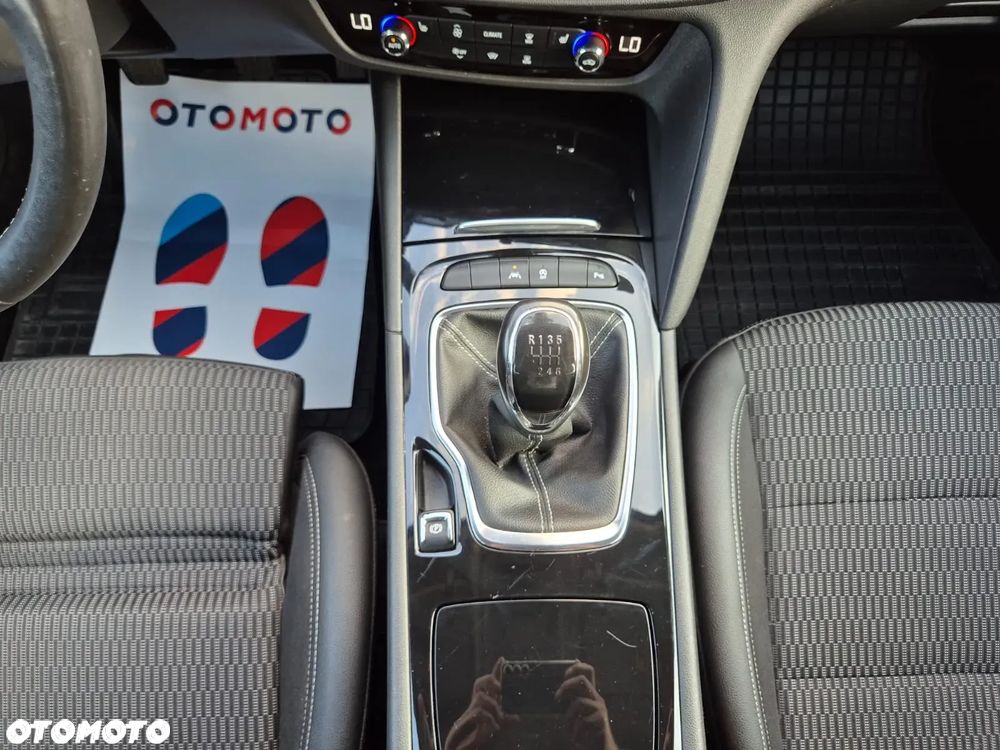 Opel Insignia 1.5 T Innovation S&S - 37