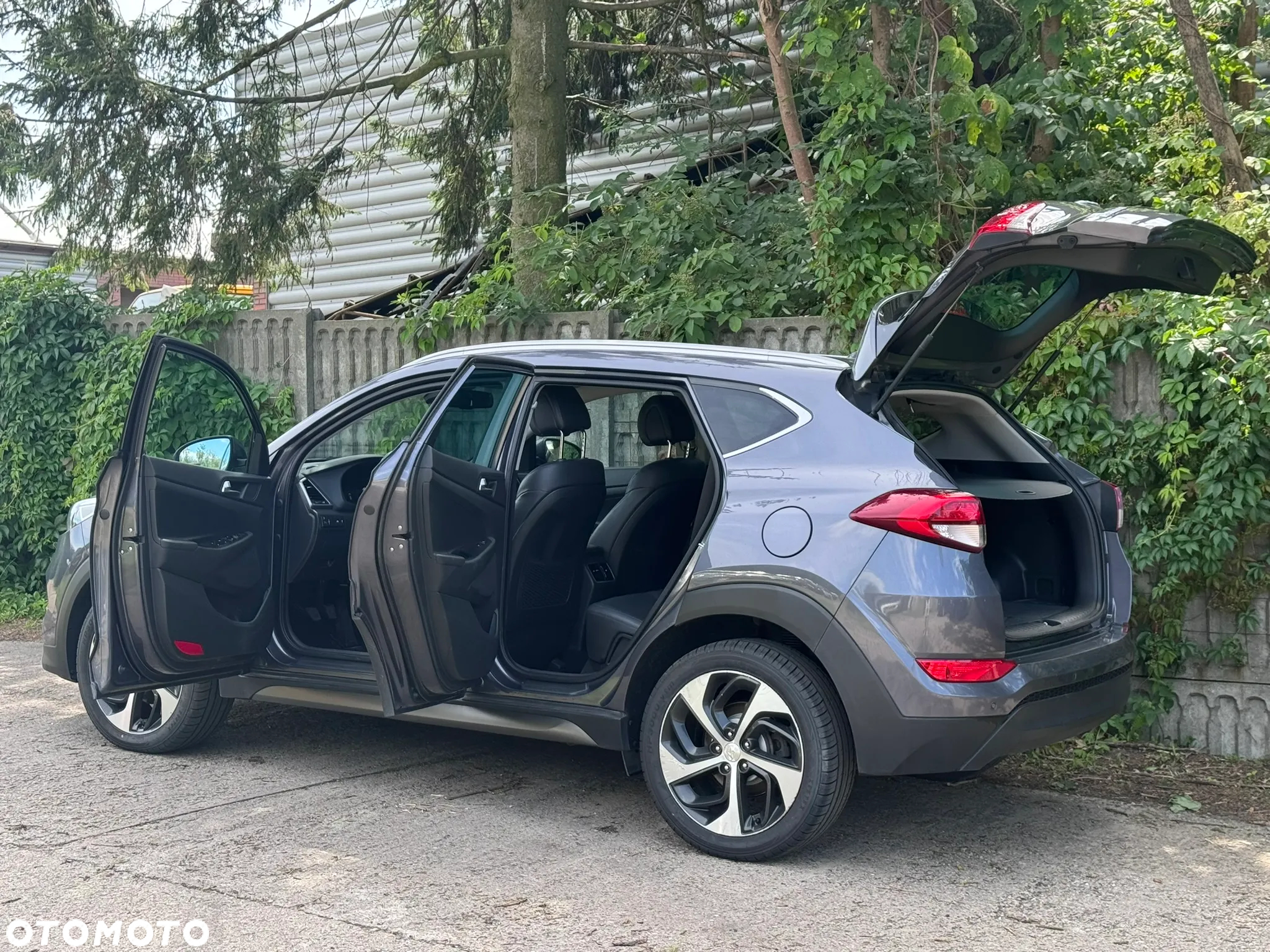 Hyundai Tucson 1.7 CRDI BlueDrive Style 2WD - 8