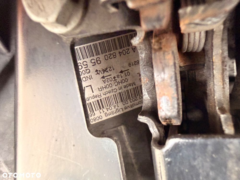 Mercedes-Benz Klasa C 180 BlueEFFICIENCY - 36