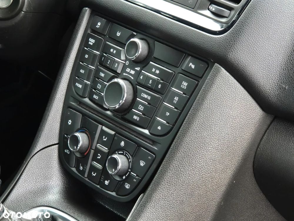 Opel Meriva 1.4 Innovation - 28