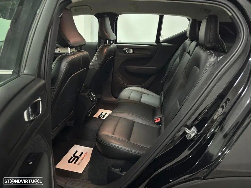 Volvo XC 40 1.5 T3 Inscription Geartronic - 9