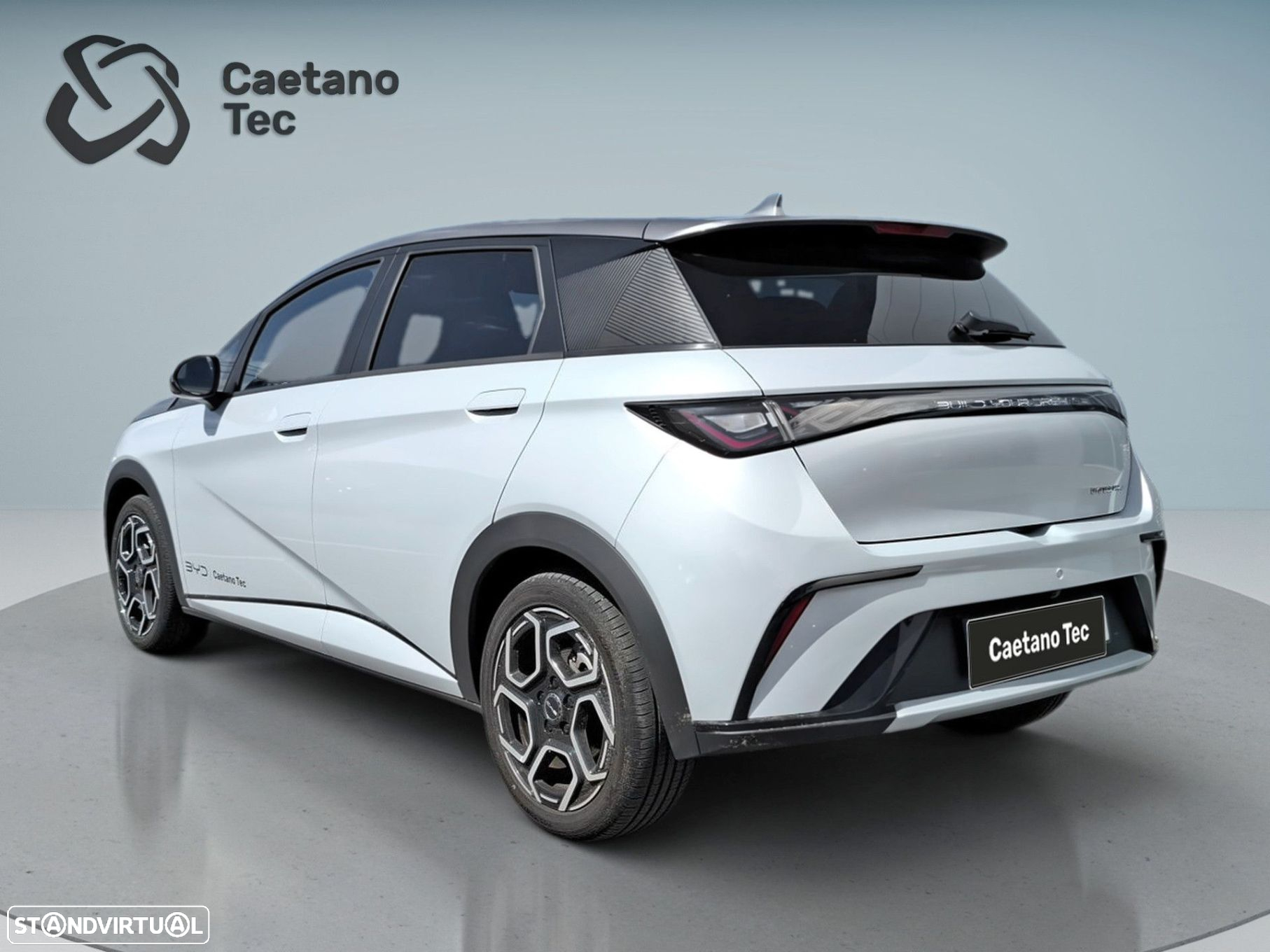 BYD Dolphin 60.4 kWh Design - 2