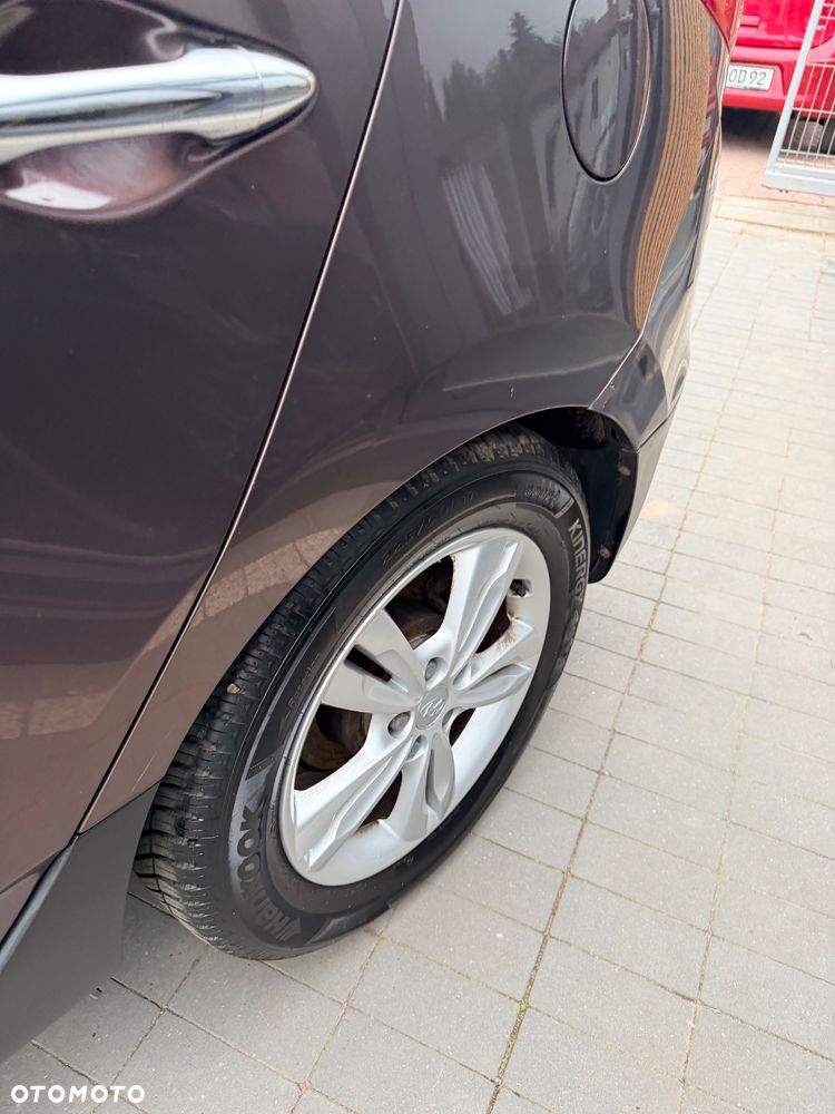 Hyundai ix35 - 10