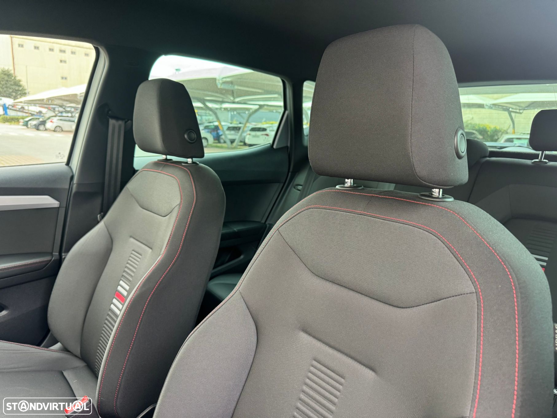SEAT Arona 1.0 TSI FR - 8