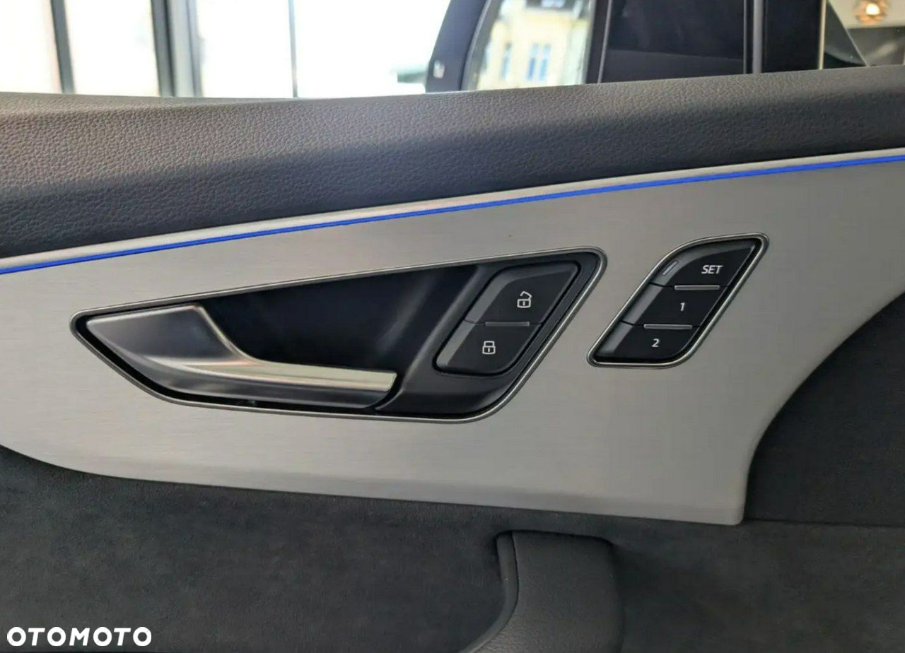 Audi Q7 - 10