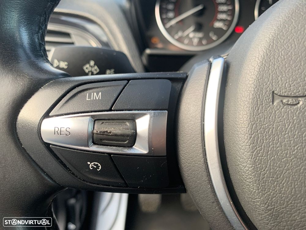 BMW 220 d Coupe Pack M - 37