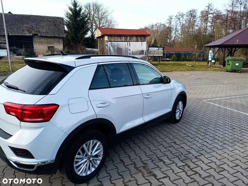 Volkswagen T-Roc - 2
