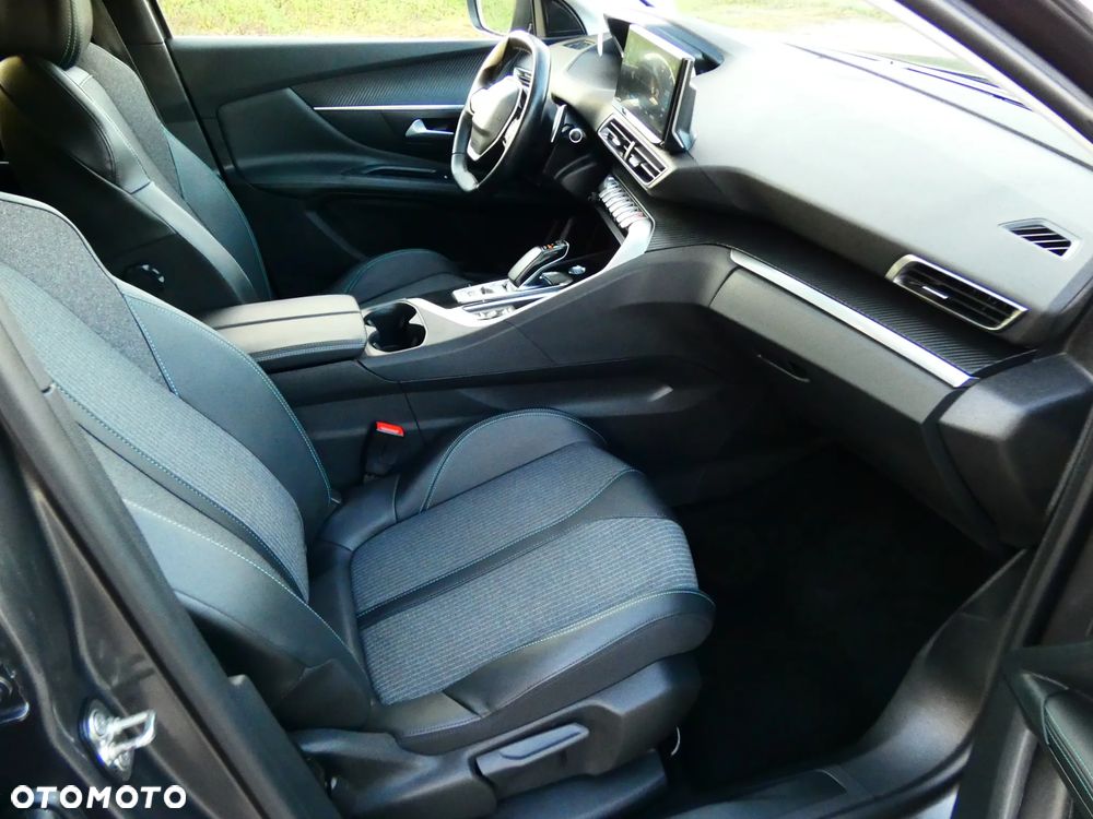 Peugeot 3008 225 e-EAT8 Allure Pack - 18