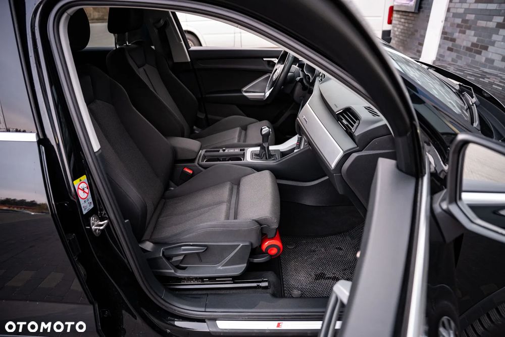 Audi Q3 35 TFSI S line S tronic - 32