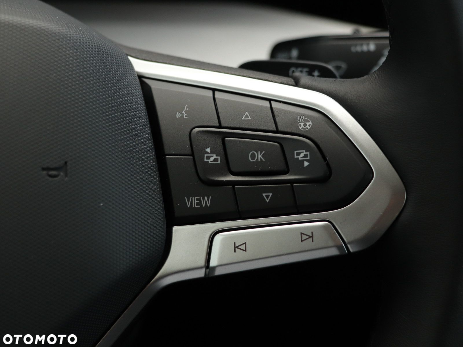 Volkswagen Golf - 18