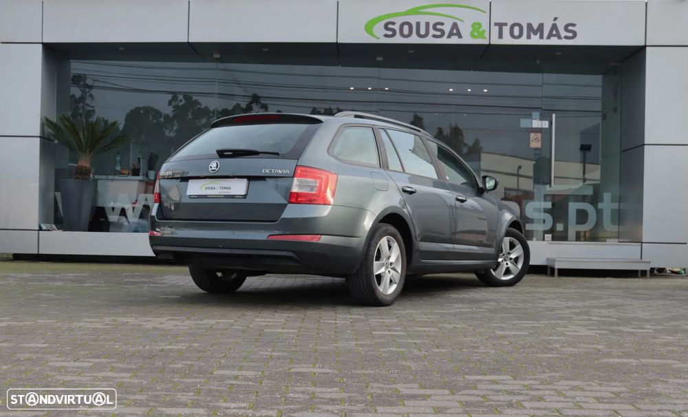 Skoda Octavia Break 1.6 TDi Ambition - 4