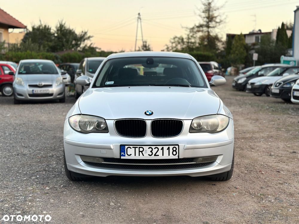 BMW Seria 1 118i - 3