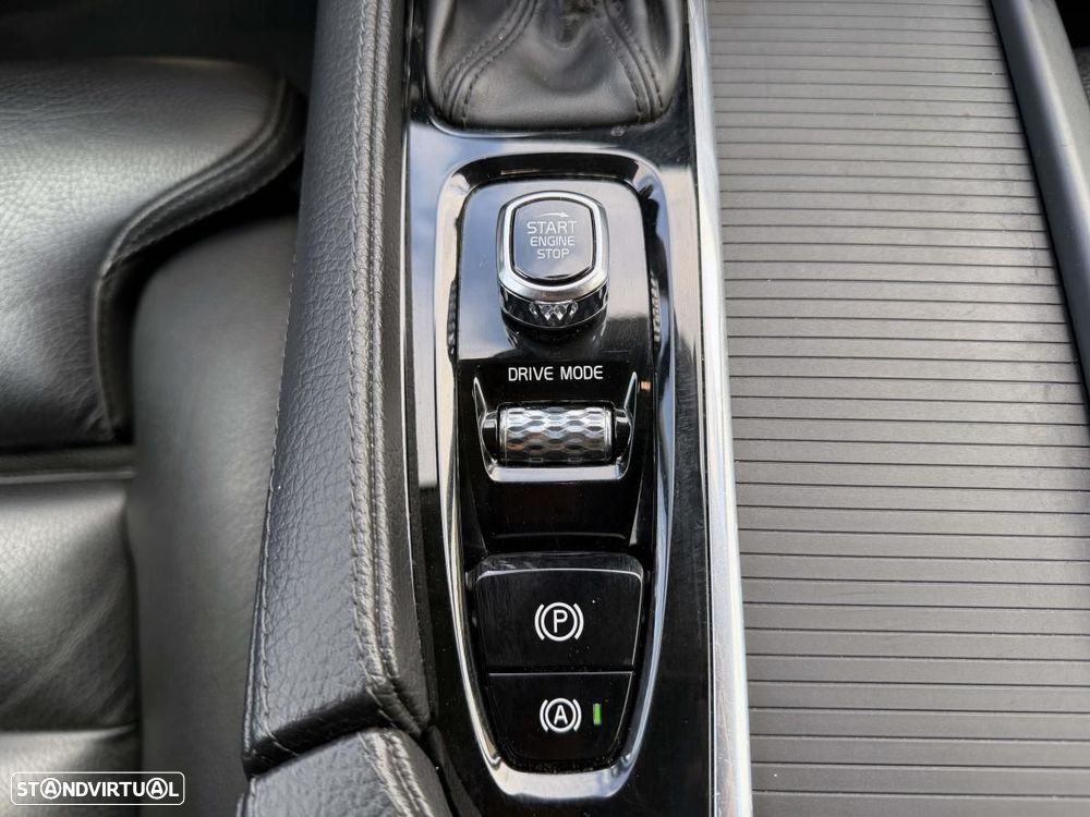 Volvo V90 2.0 D4 Momentum Plus Geartronic - 31