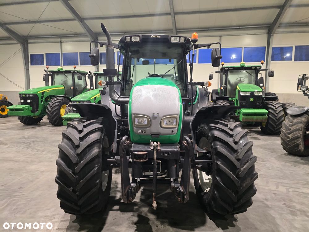 Valtra N 141 - 5