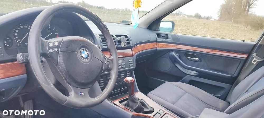 BMW Seria 5 ver-523i - 6