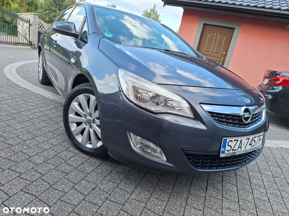 Opel Astra - 4