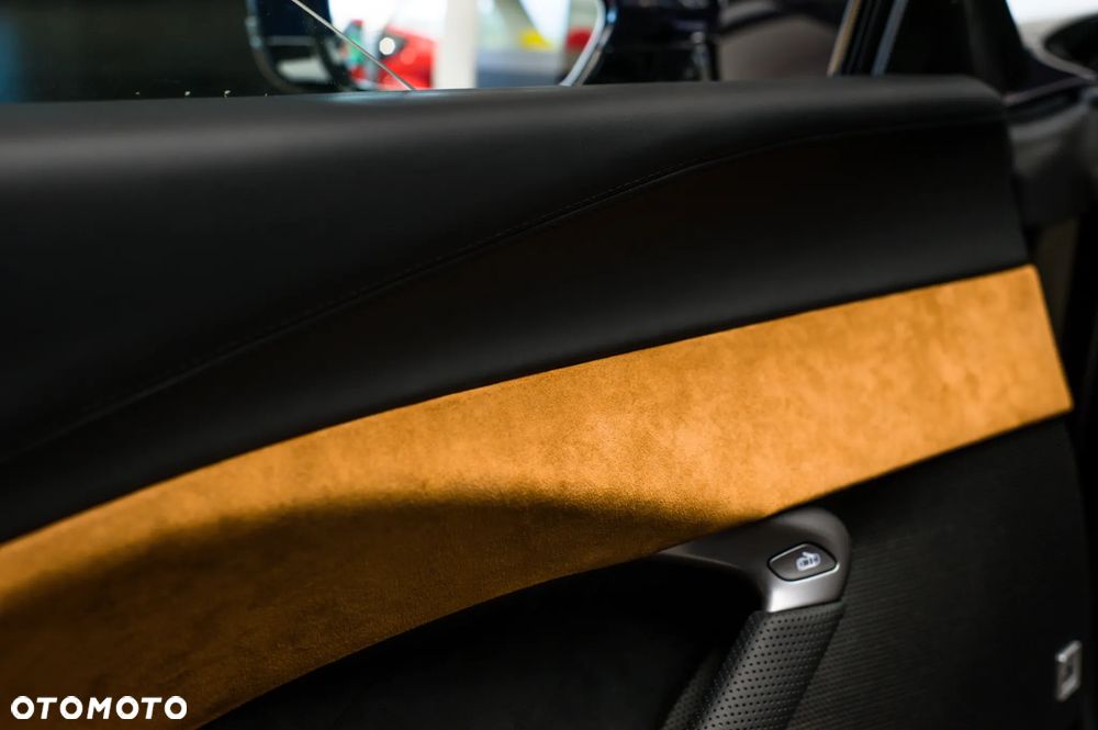 Ferrari 296 GTB - 33