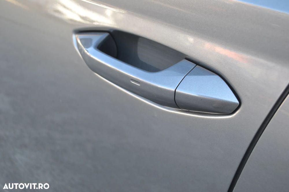 Skoda Octavia 2.0 TDI DSG Style - 31