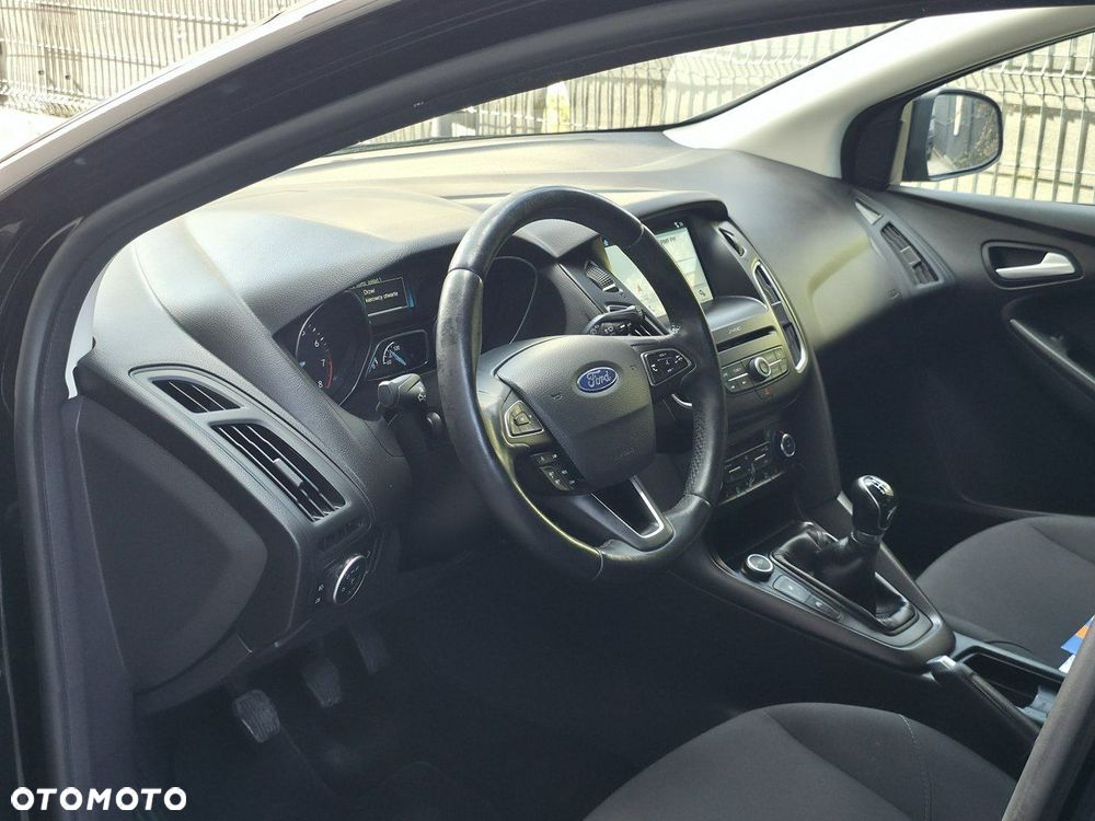 Ford Focus - 6