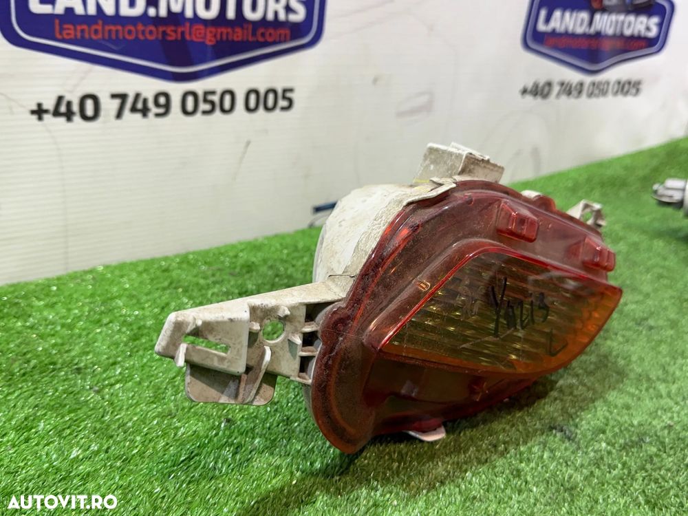 STOP TRIPLA BARA SPATE STANGA TOYOTA YARIS 1.5 B HYBRID 2017 COD OEM 815910D200 2017-2020 - 2